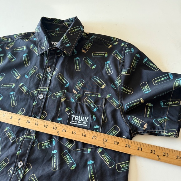 Truly Hard Seltzer Primary Black Neon Can AOP Button Up Shirt Mens Small Poly - Picture 6 of 8